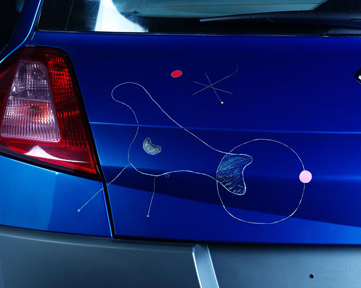 Arte abstracto en tu coche. 2004. Pintura sobre chapa. Alfonso Kint